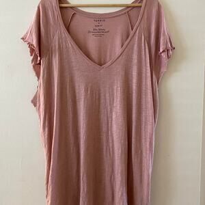 Torrid pink slim fit  V-neck top